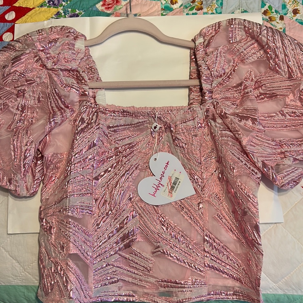 NWT Buddy love size medium puff sleeve top